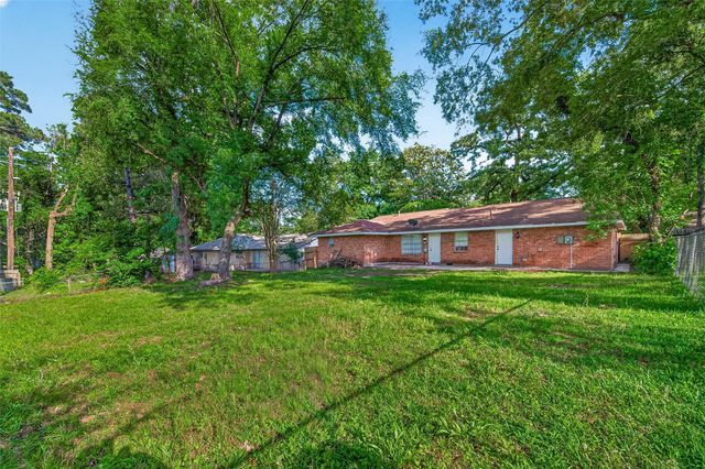 3318 Kentwood Drive, Spring, TX 77380