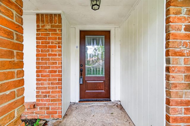 3318 Kentwood Drive, Spring, TX 77380
