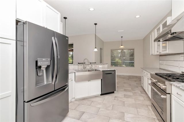 4529 GOLDEN GATE COVE, Bradenton, FL 34211