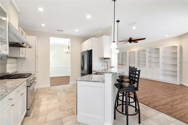 4529 GOLDEN GATE COVE, Bradenton, FL 34211