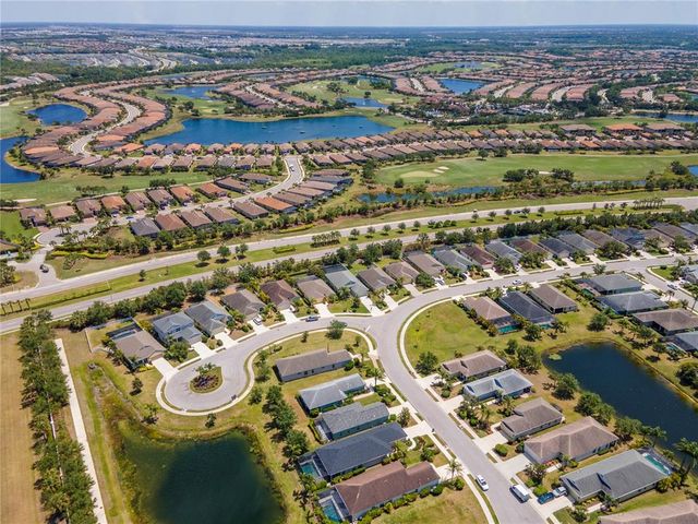 4529 GOLDEN GATE COVE, Bradenton, FL 34211