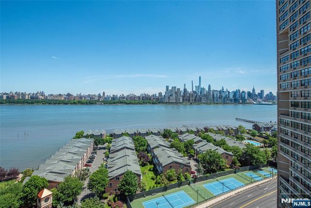7004 Boulevard East 39F, Guttenberg, NJ 07093