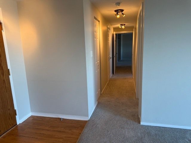 6340 Americana Drive 1102, Willowbrook, IL 60527