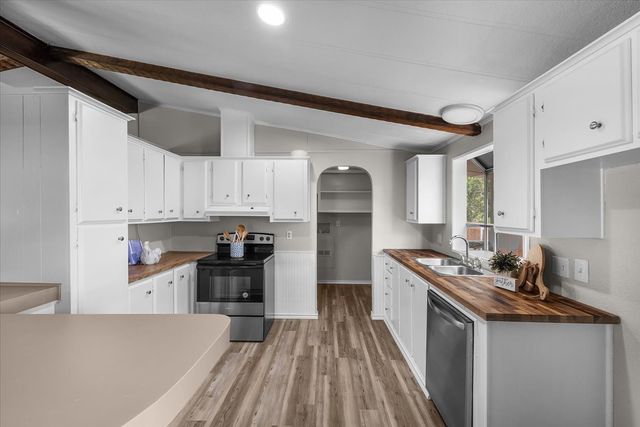 5120 San Marcos Court, Granbury, TX 76048