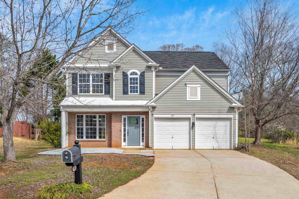 309 Valhalla Lane, Simpsonville, SC 29681