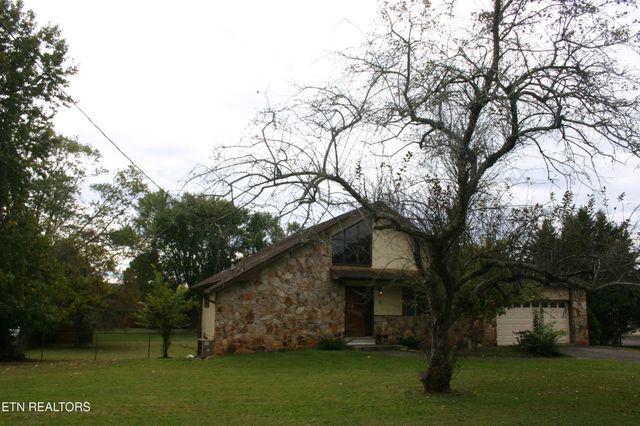 4908 Montmorency Drive, Powell, TN 37849