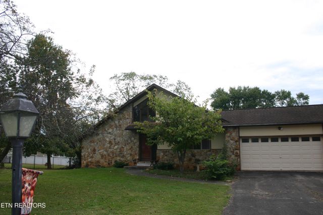 4908 Montmorency Drive, Powell, TN 37849