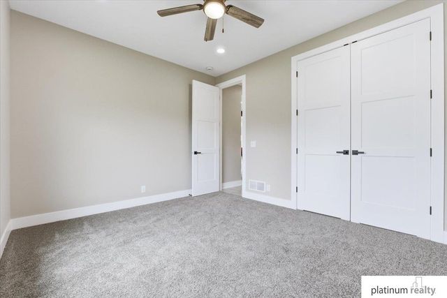 17214 Chalet Drive, Bellevue, NE 68123