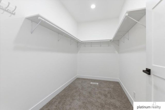 17214 Chalet Drive, Bellevue, NE 68123