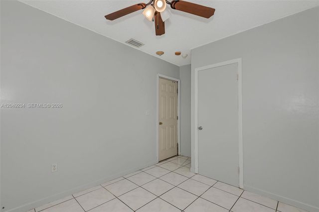 3260 NW 179th St, Miami Gardens, FL 33056