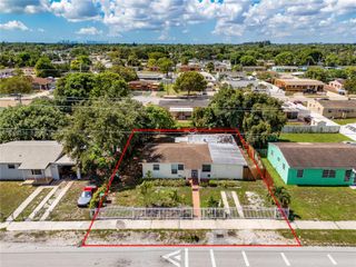 3260 NW 179th St, Miami Gardens, FL 33056