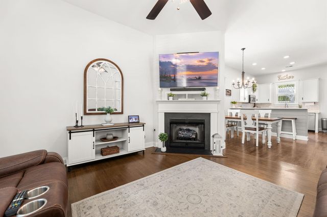 213 Hydrangea Street, Summerville, SC 29483