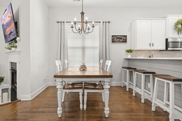 213 Hydrangea Street, Summerville, SC 29483