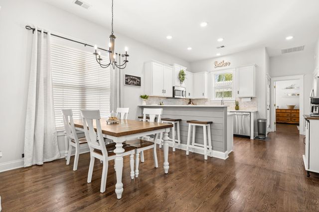 213 Hydrangea Street, Summerville, SC 29483