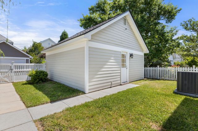213 Hydrangea Street, Summerville, SC 29483