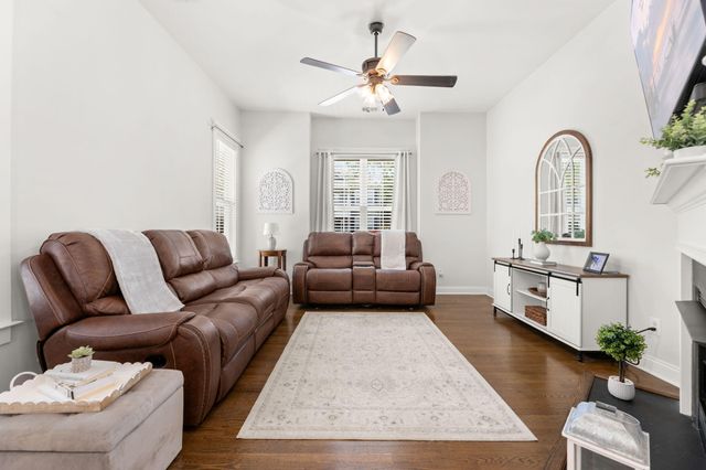 213 Hydrangea Street, Summerville, SC 29483