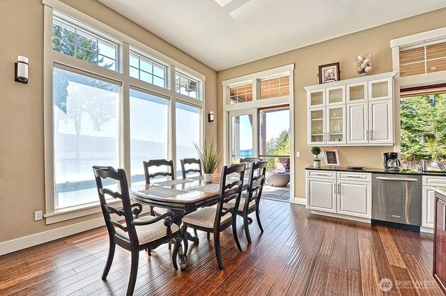 3042 Northshore Road, Bellingham, WA 98226