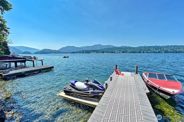 3042 Northshore Road, Bellingham, WA 98226