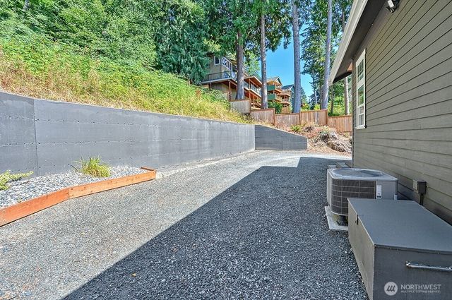 3042 Northshore Road, Bellingham, WA 98226