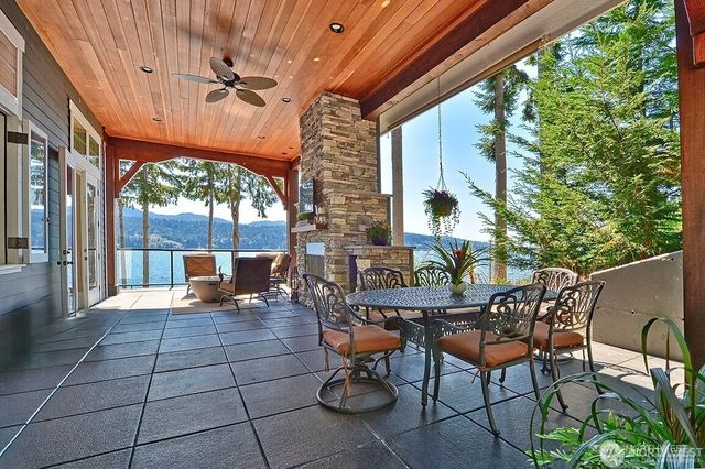 3042 Northshore Road, Bellingham, WA 98226