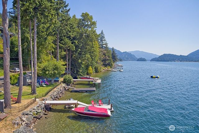 3042 Northshore Road, Bellingham, WA 98226