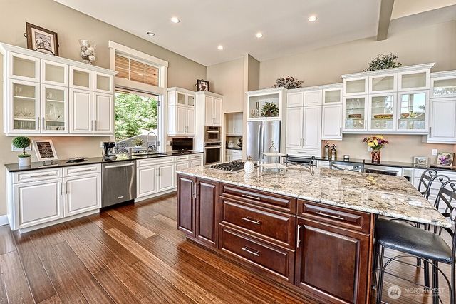 3042 Northshore Road, Bellingham, WA 98226