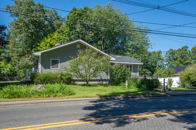 2 Highland Ave, Charlton, MA 01507