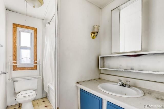 1215 Macintyre Court, Dacono, CO 80514