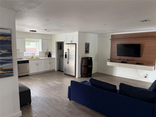 19640 Lenaire Drive, Cutler Bay, FL 33157