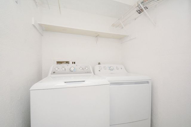 1116 Murrayhill Drive 8, Houston, TX 77043