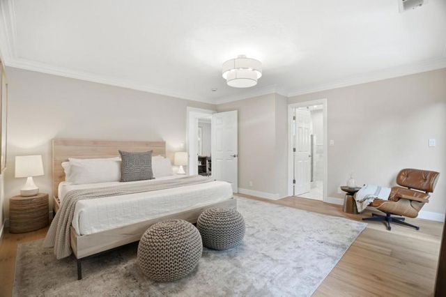 1851 Hull Avenue, Redwood City, CA 94061