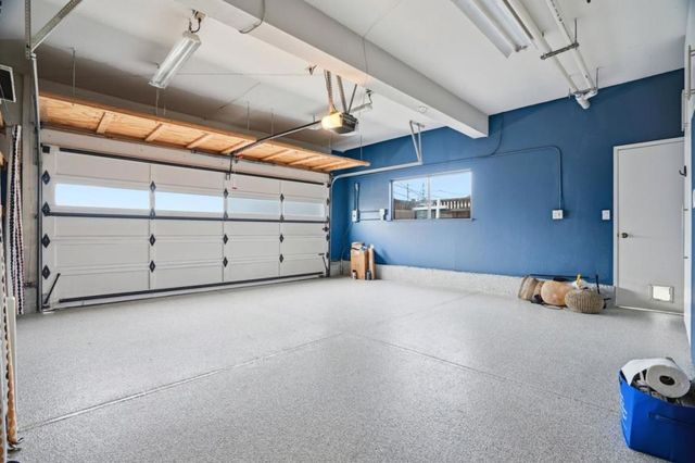 1851 Hull Avenue, Redwood City, CA 94061