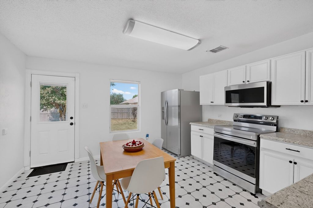 2505 Mitchell Lane, Anna, TX 75409