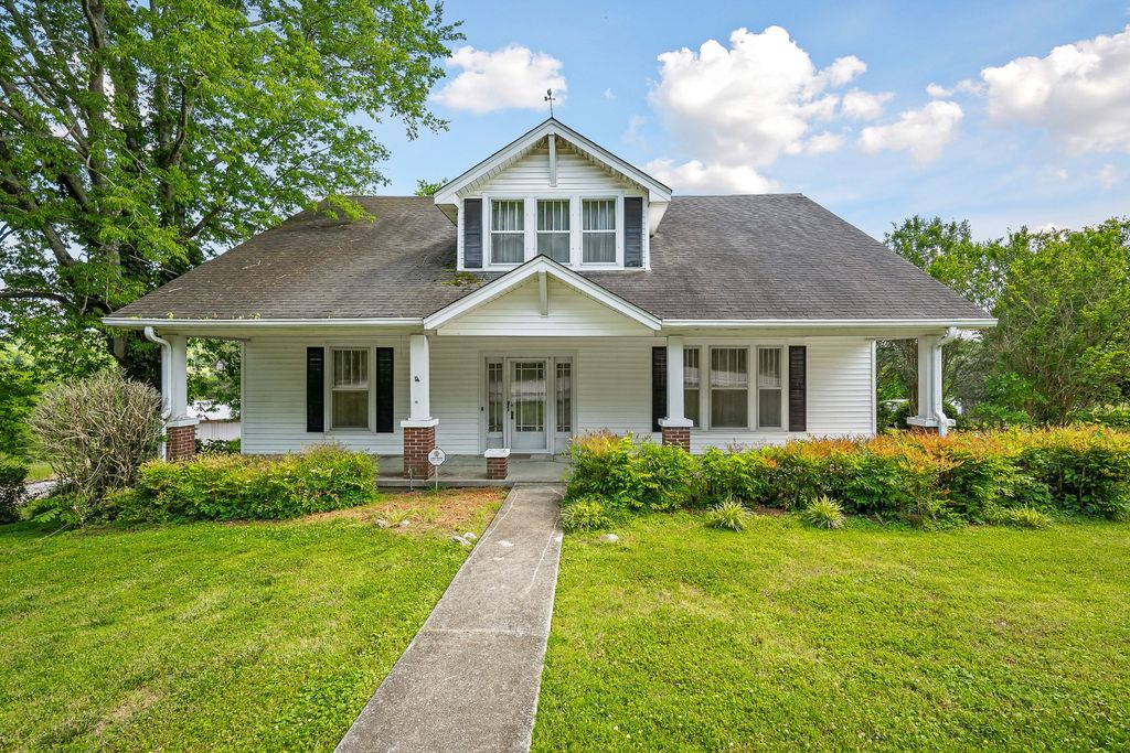 361 New Middleton Hwy, Gordonsville, TN 38563