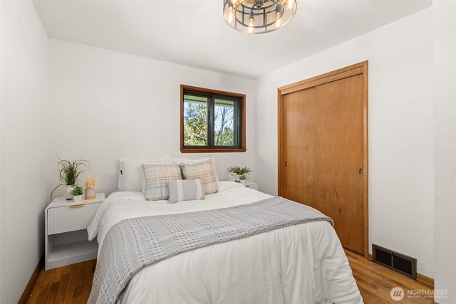 2426 S 142nd Street, Seatac, WA 98168
