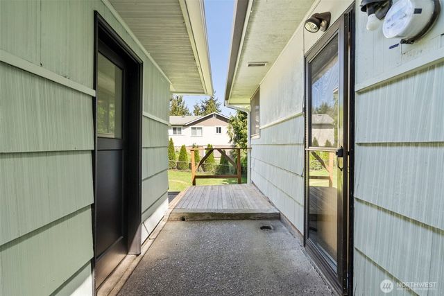 2426 S 142nd Street, Seatac, WA 98168