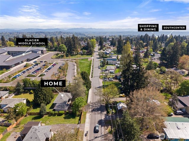 2426 S 142nd Street, Seatac, WA 98168