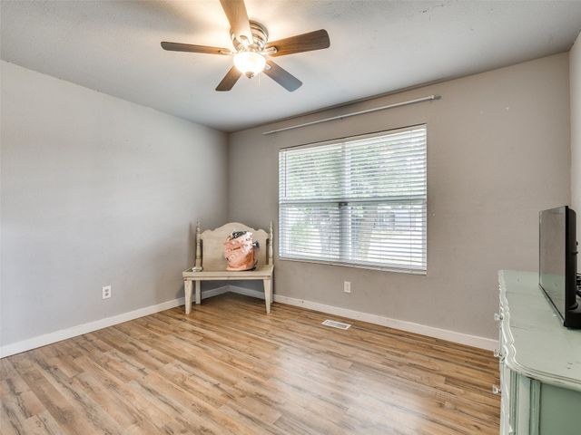 22 Linda Street, Kiefer, OK 74041