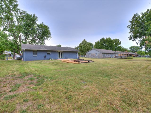 22 Linda Street, Kiefer, OK 74041