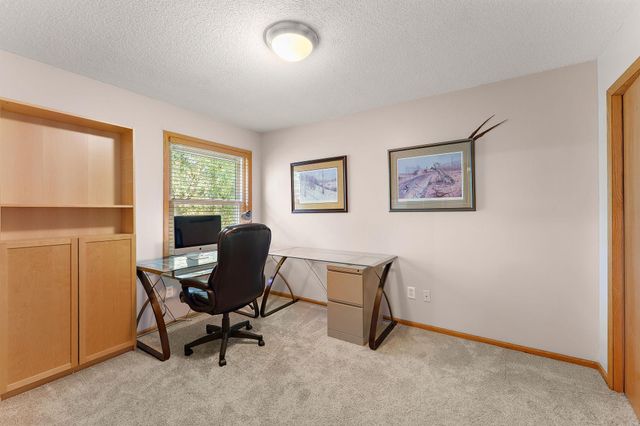 1946 Lochaven Alcove, Woodbury, MN 55125