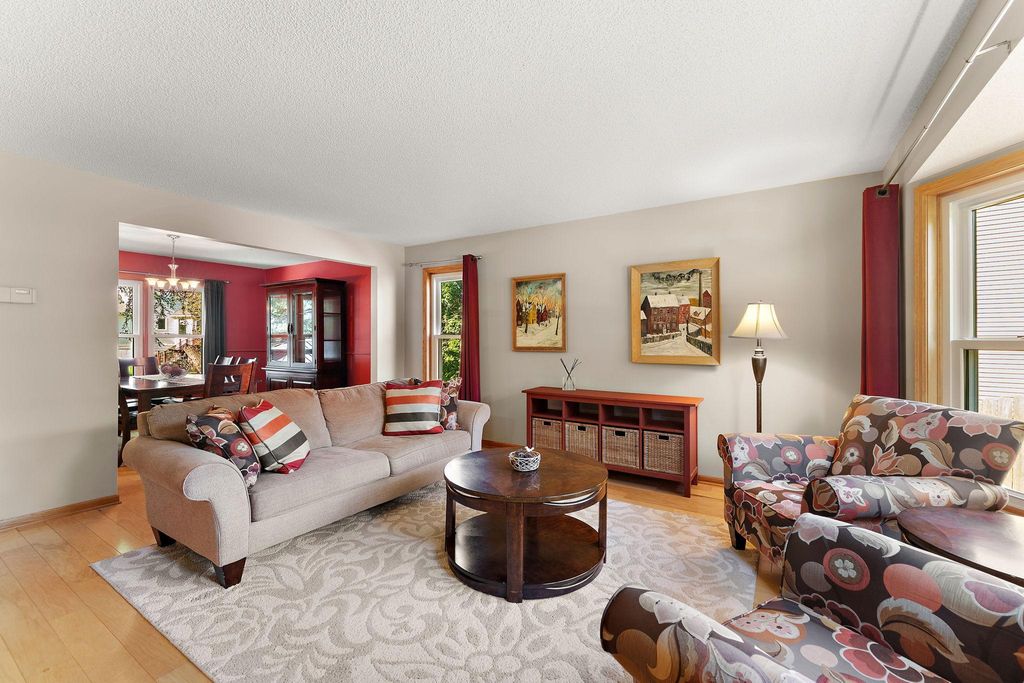 1946 Lochaven Alcove, Woodbury, MN 55125 — photo 5