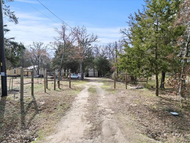 1725 Vz County Road 2403, Canton, TX 75103