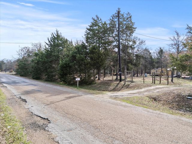 1725 Vz County Road 2403, Canton, TX 75103