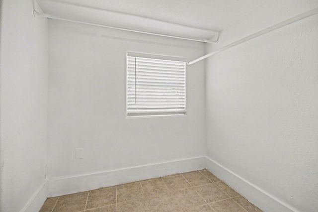 2102 Hillshire Drive, Deer Park, TX 77536