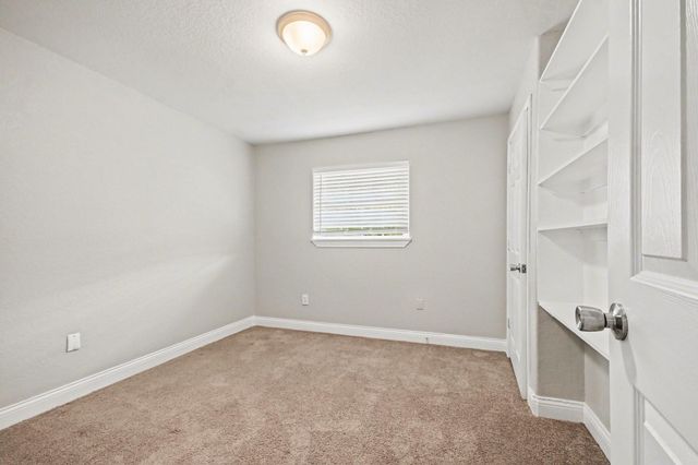 2102 Hillshire Drive, Deer Park, TX 77536