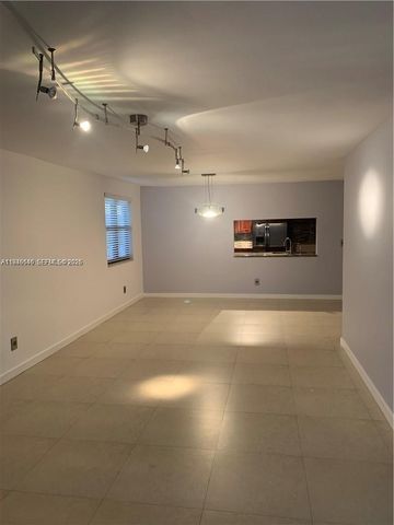 16171 Blatt Blvd 413, Weston, FL 33326