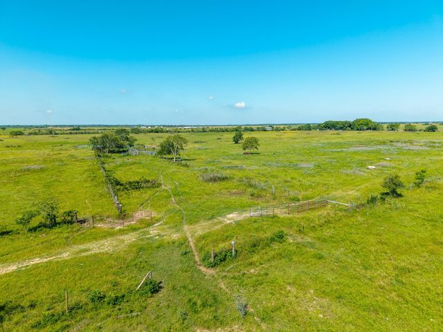 1929 FM 2761, Bernardo, TX 78933
