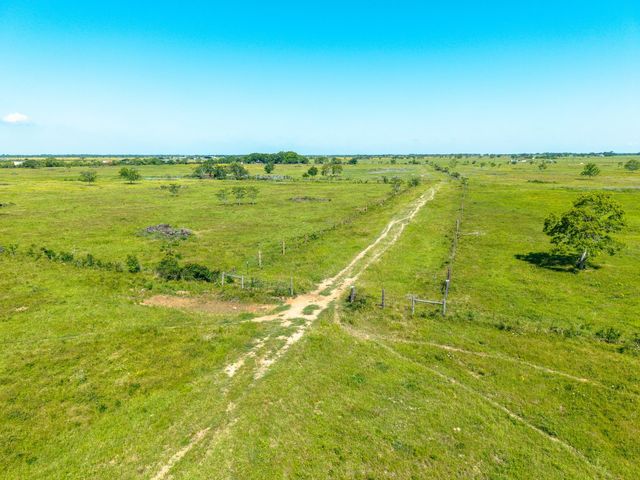 1929 FM 2761, Bernardo, TX 78933