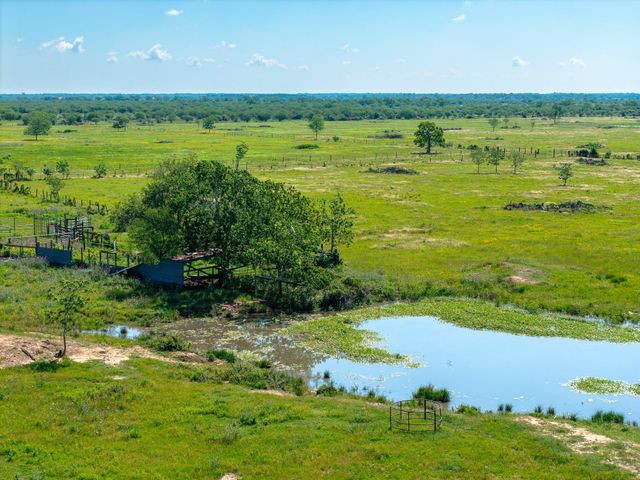 1929 FM 2761, Bernardo, TX 78933