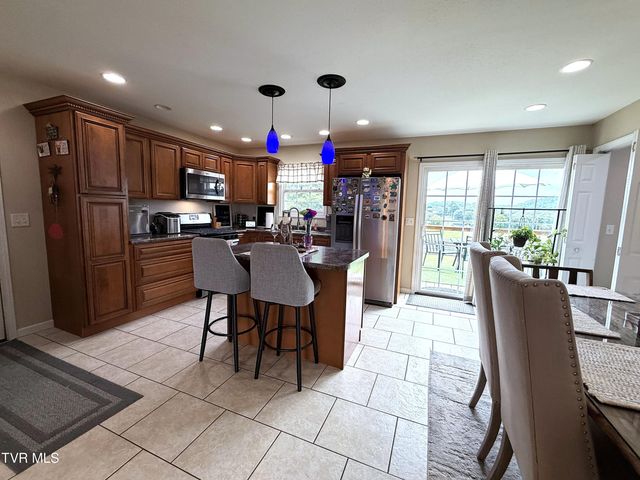 253 Ramblin Road, Newport, TN 37821